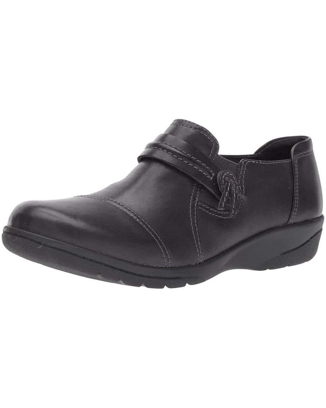 clarks women's cheyn madi loafer