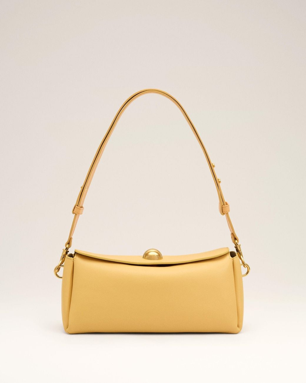 AMI Natural Cow Leather Carrousel Bag