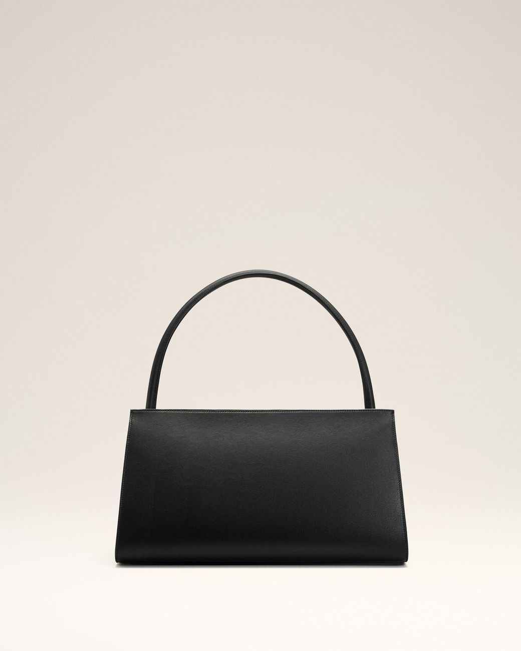 AMI Black Cow Leather Mimi Bag