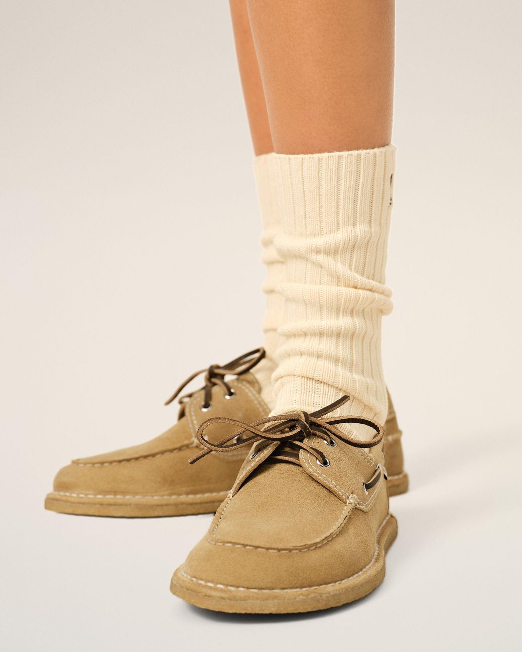 AMI Natural Cow Leather Boat Shoes