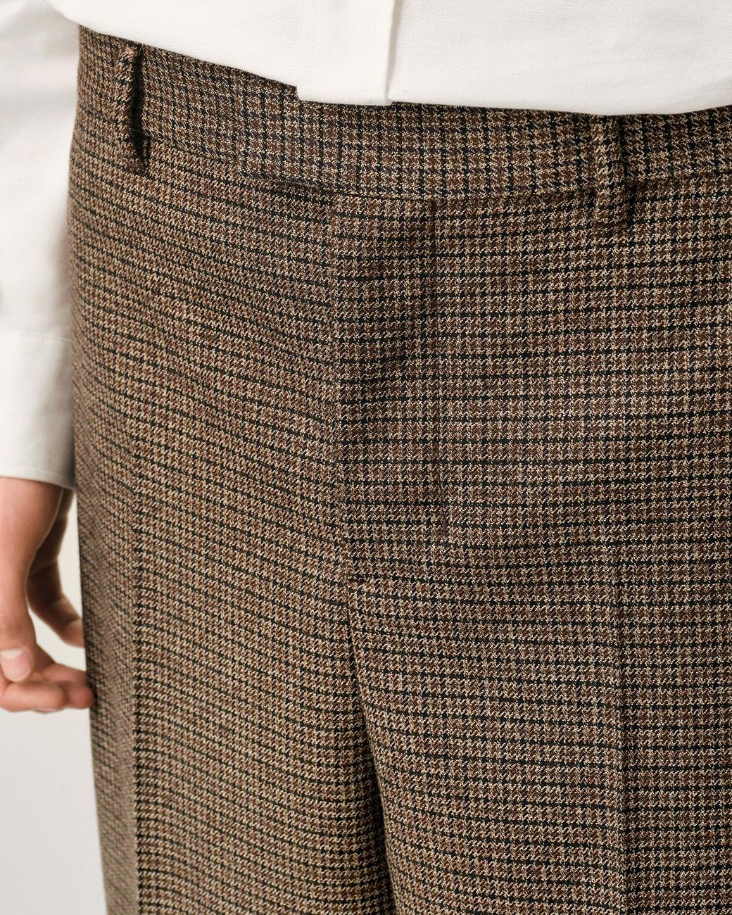 AMI Natural Houndstooth Balloon-Fit Wool Trousers for men