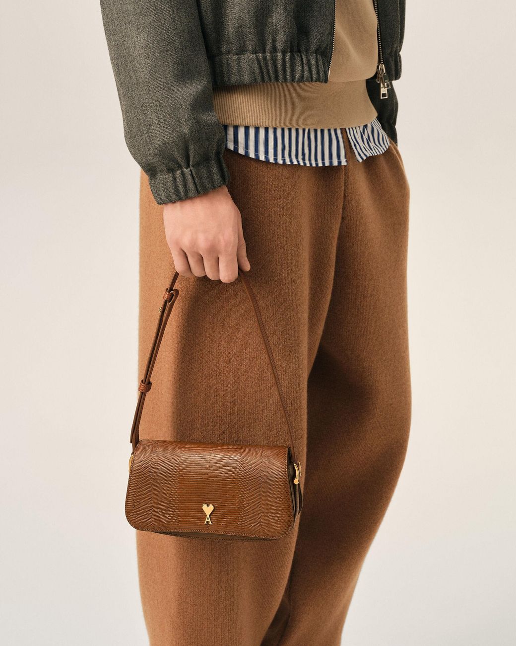 AMI Natural Lizard Embossed Cowhide Leather Paris Paris Shoulder Bag
