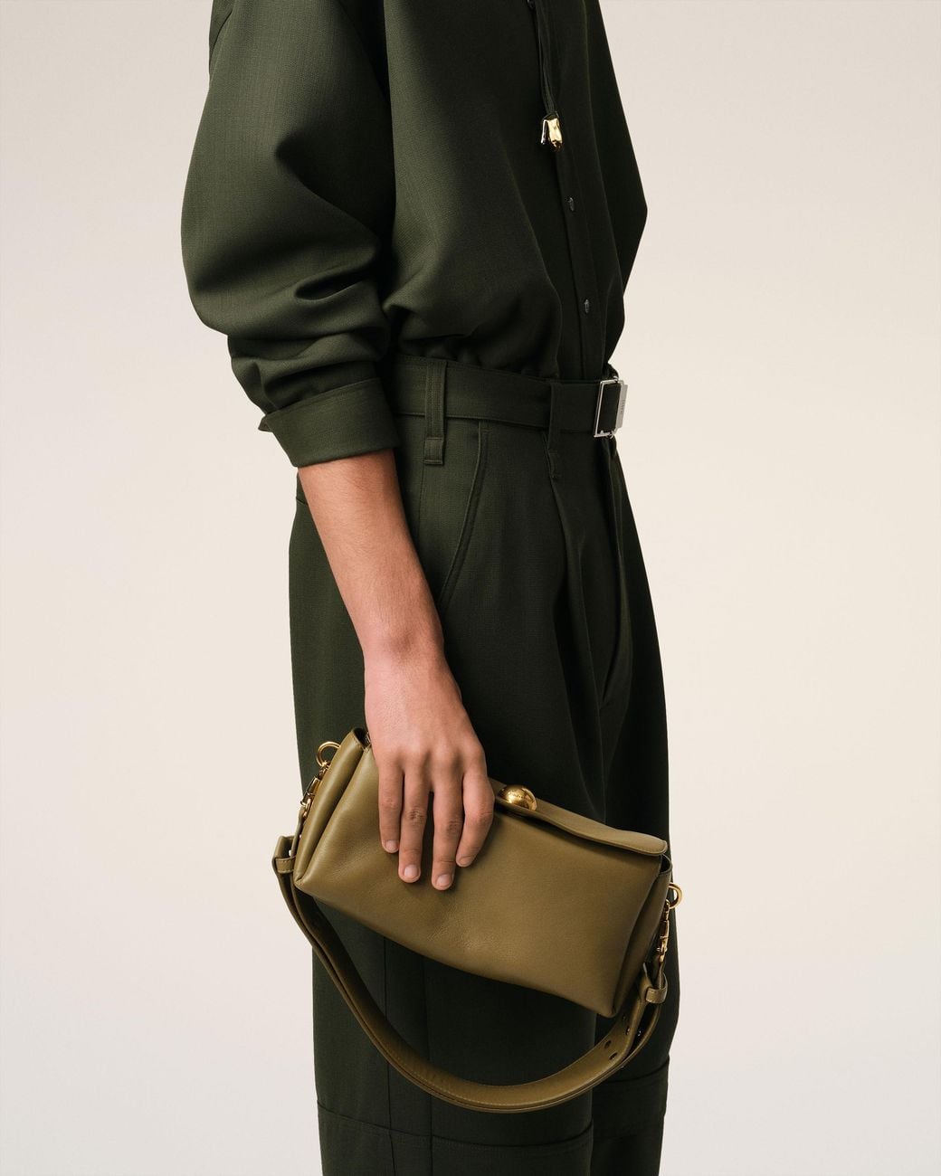 AMI Natural Leather Carrousel Bag