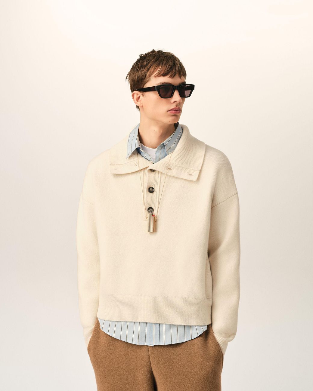 AMI Natural High Buttoned Collar Wool Sweater