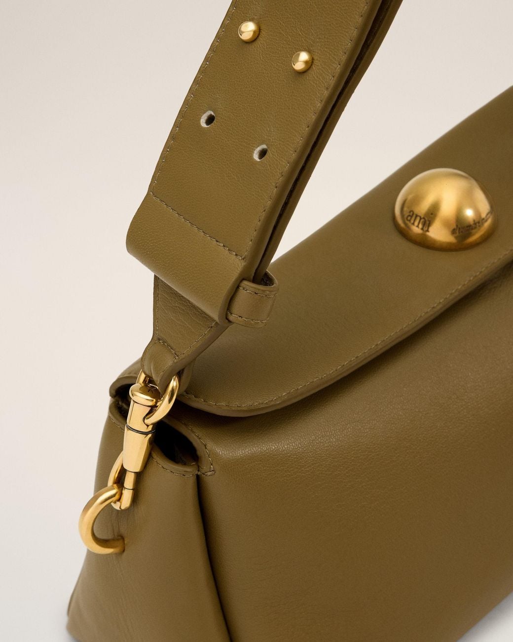 AMI Natural Leather Carrousel Bag