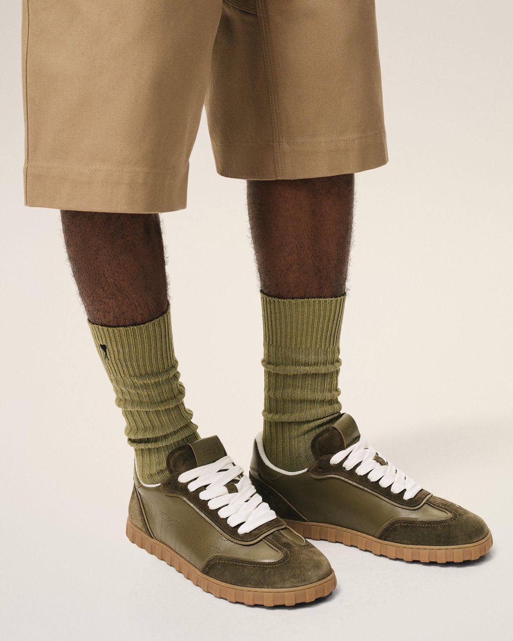 AMI Natural Cowhide Leather Step Sneakers