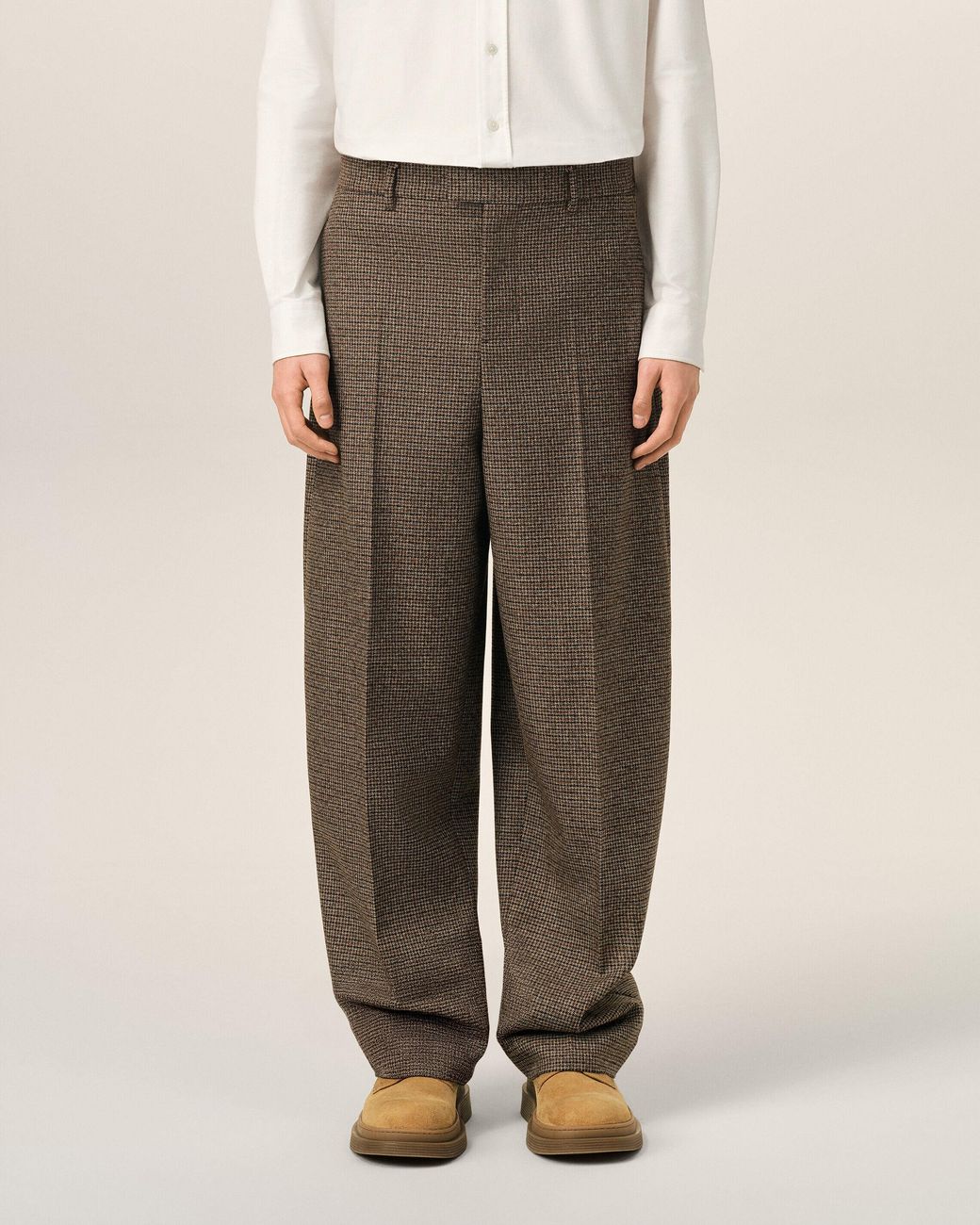 AMI Natural Houndstooth Balloon-Fit Wool Trousers for men