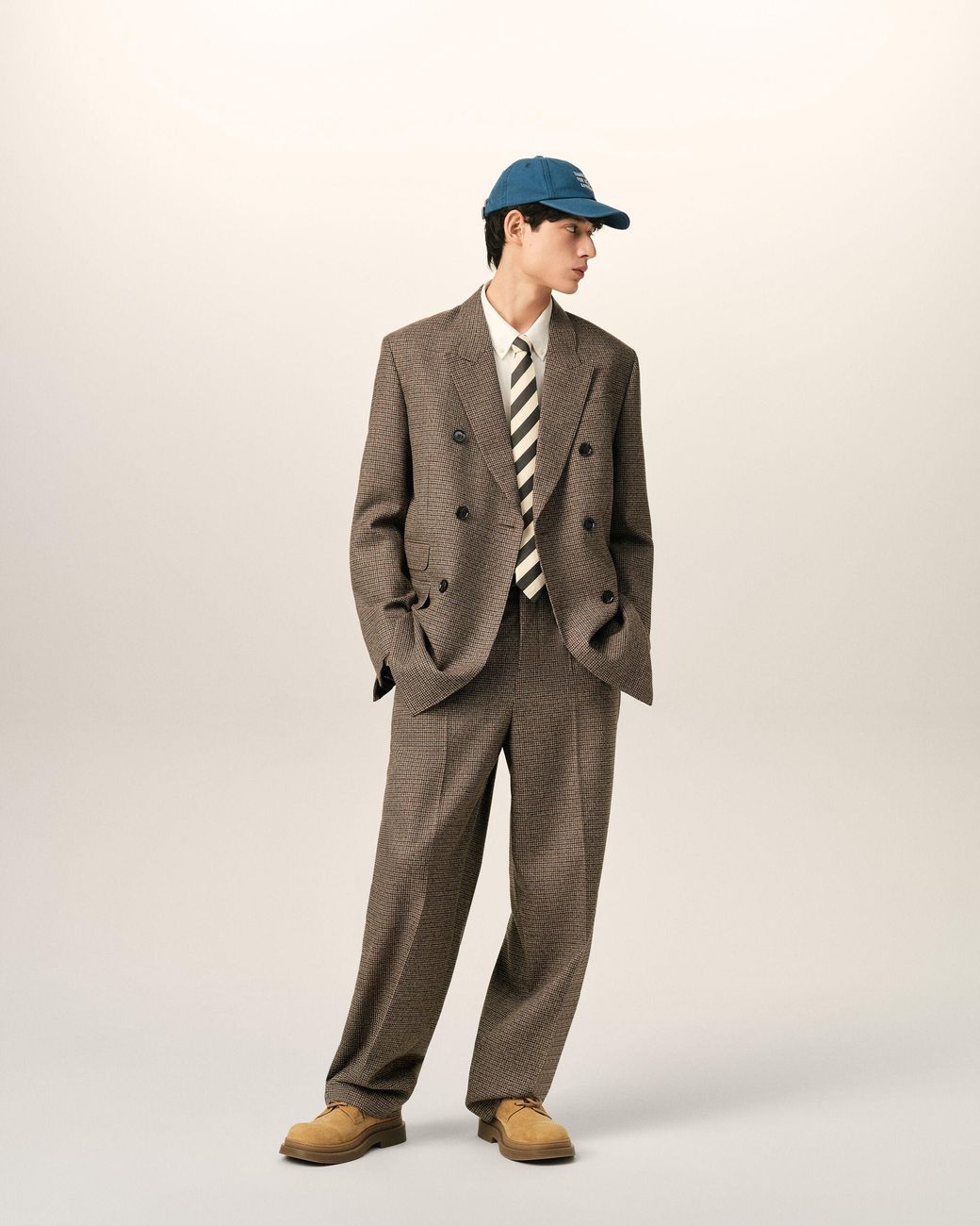 AMI Natural Houndstooth Balloon-Fit Wool Trousers for men