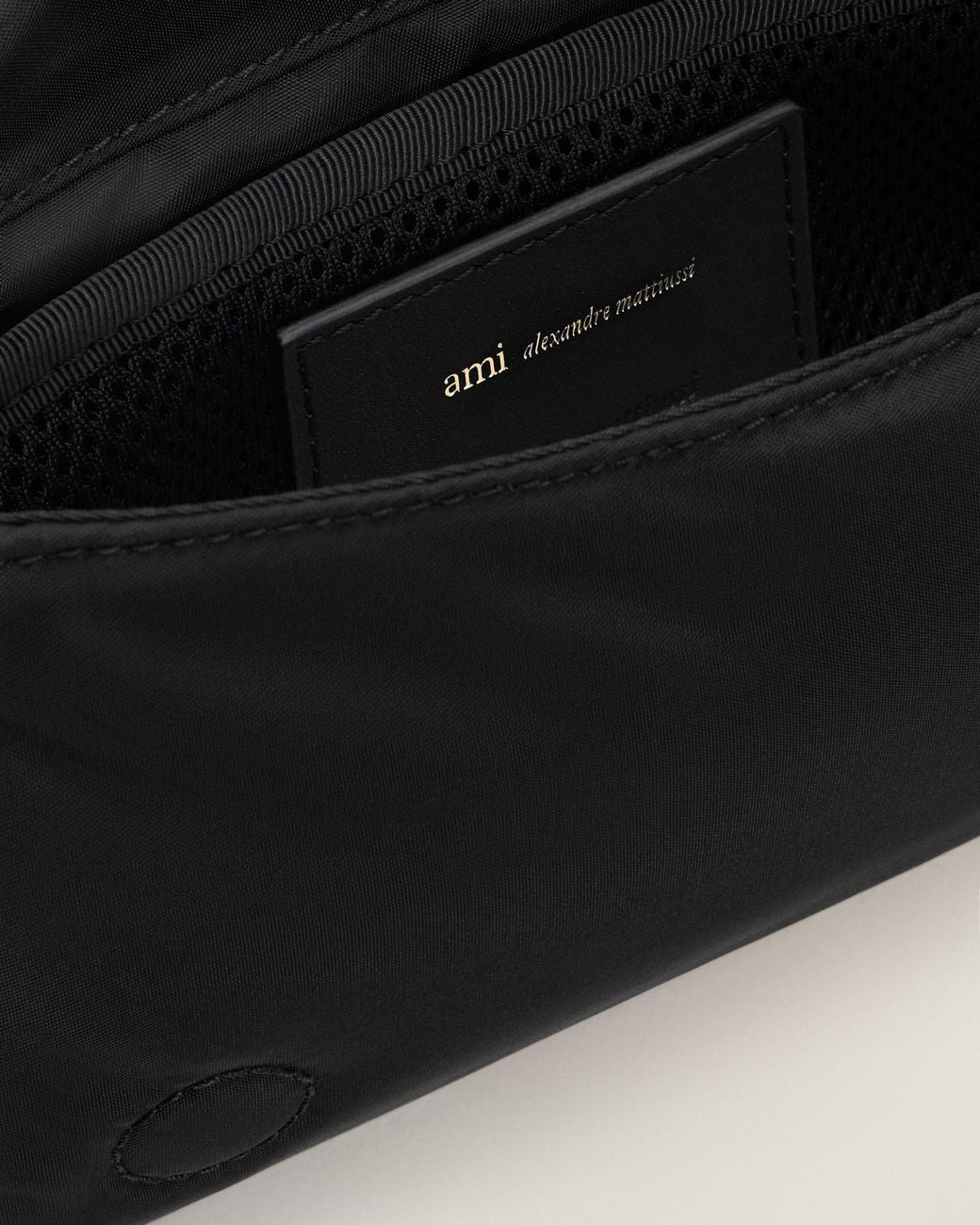 AMI Natural Nylon Marcel Lunch Box Bag