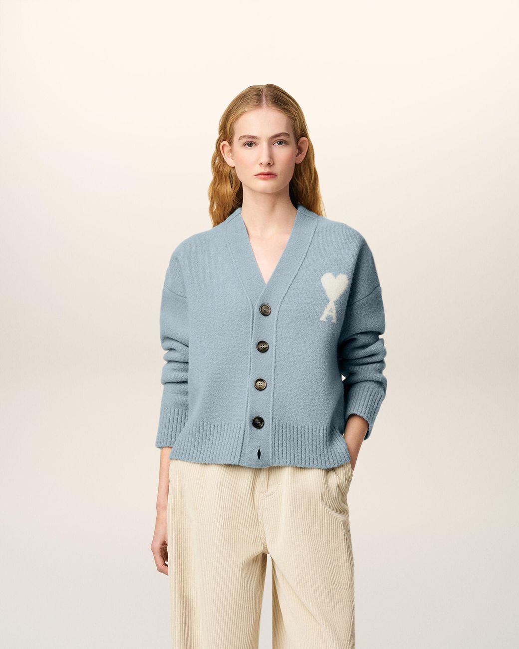 新品　ami paris ブルー アルパカAMI DE COEUR ビーニー Ami Paris Alpaca Ami De Coeur Cardigan in Blue | Lyst