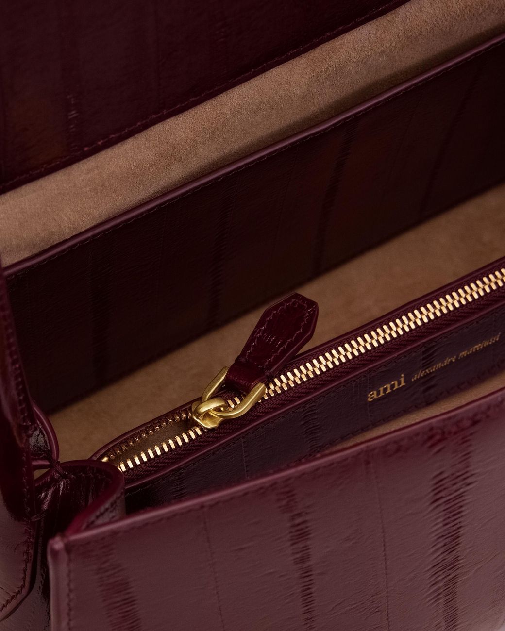 AMI Red Small Burgundy Cow Leather Mimi Bag