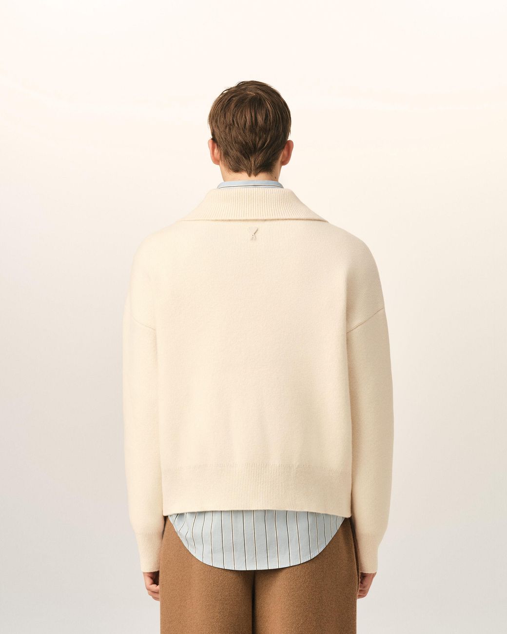 AMI Natural High Buttoned Collar Wool Sweater