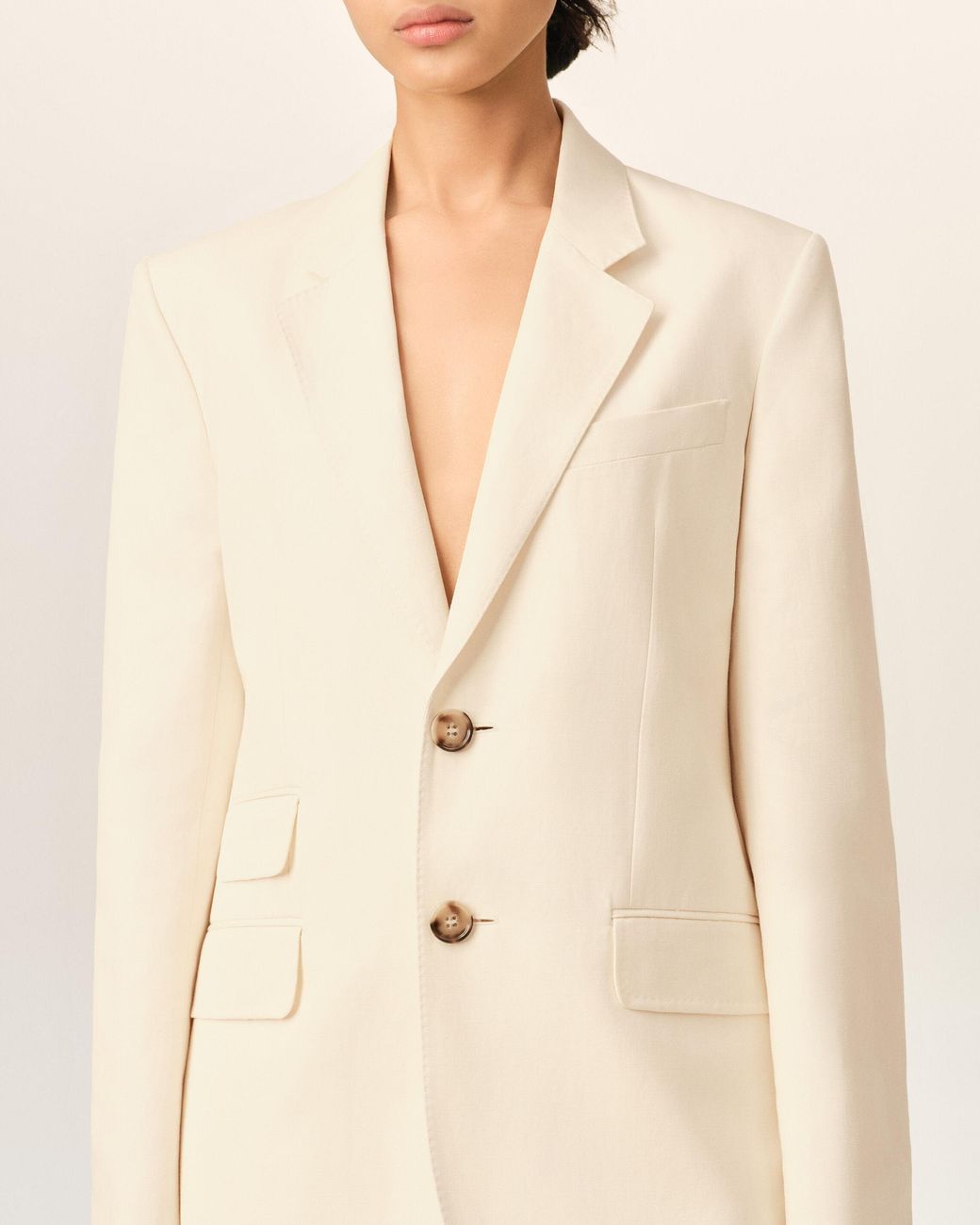 AMI Natural Single Breasted Boxy Cotton And Linen Blazer