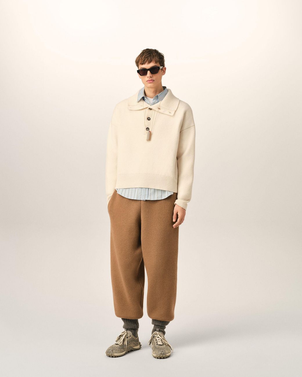 AMI Natural High Buttoned Collar Wool Sweater