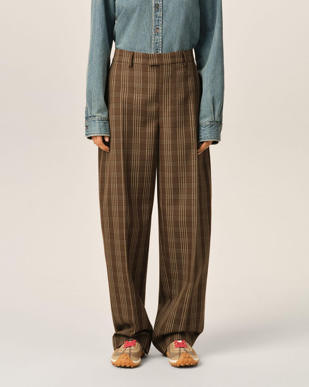 AMI Natural Balloon-Fit Checkered Wool Trousers
