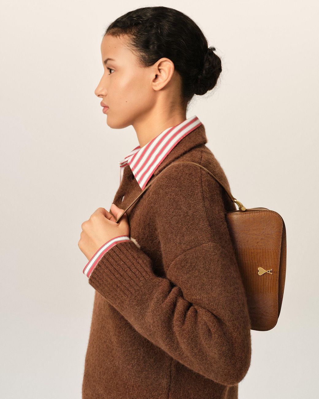 AMI Natural Lizard Embossed Cowhide Leather Paris Paris Shoulder Bag