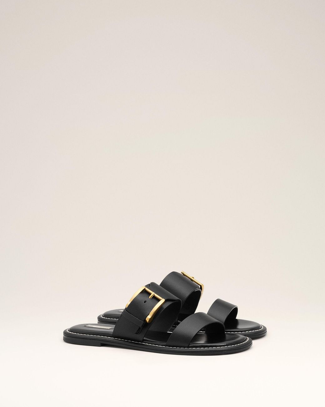AMI Natural Cow Leather Buckle Sandals