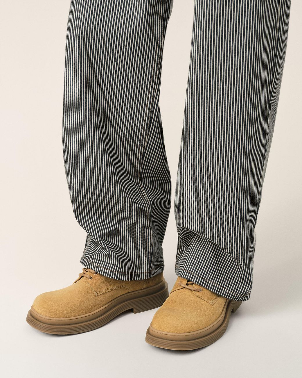 AMI Natural Cow Leather Derbies Shoes for men
