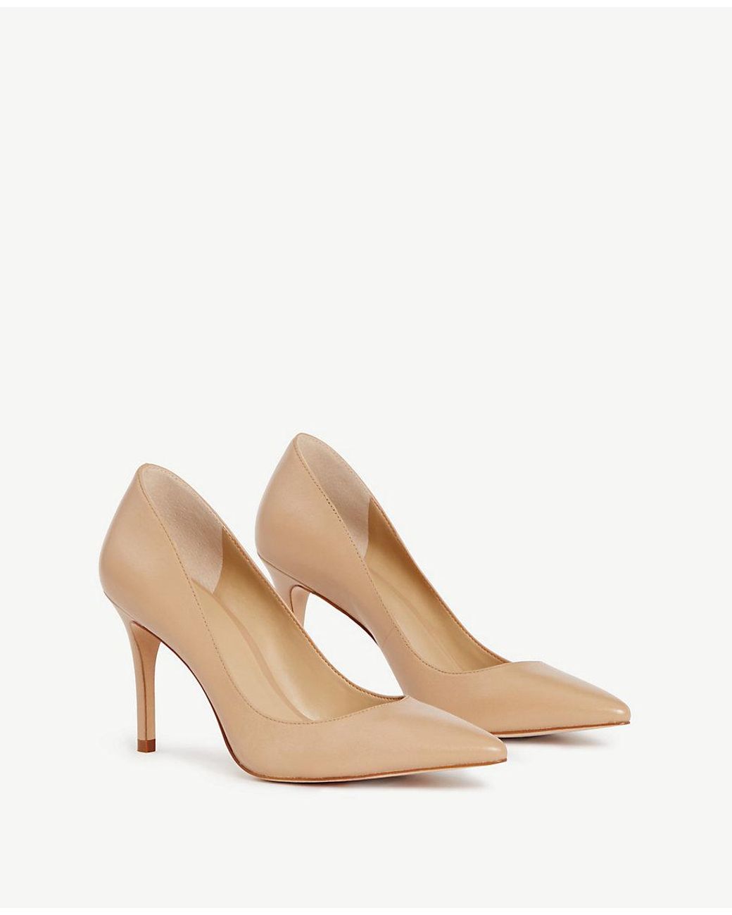 Ann Taylor Mila Leather Pumps in Camel 
