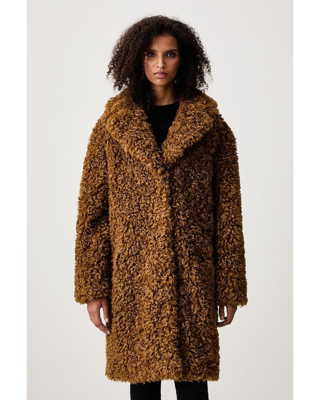 Cappotto di Stand Studio in Brown