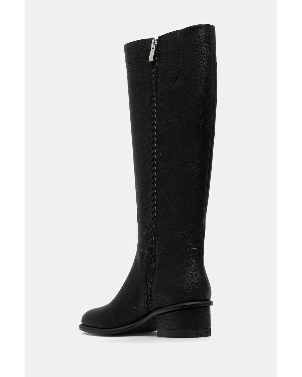 Stivali Manda di DKNY in Black