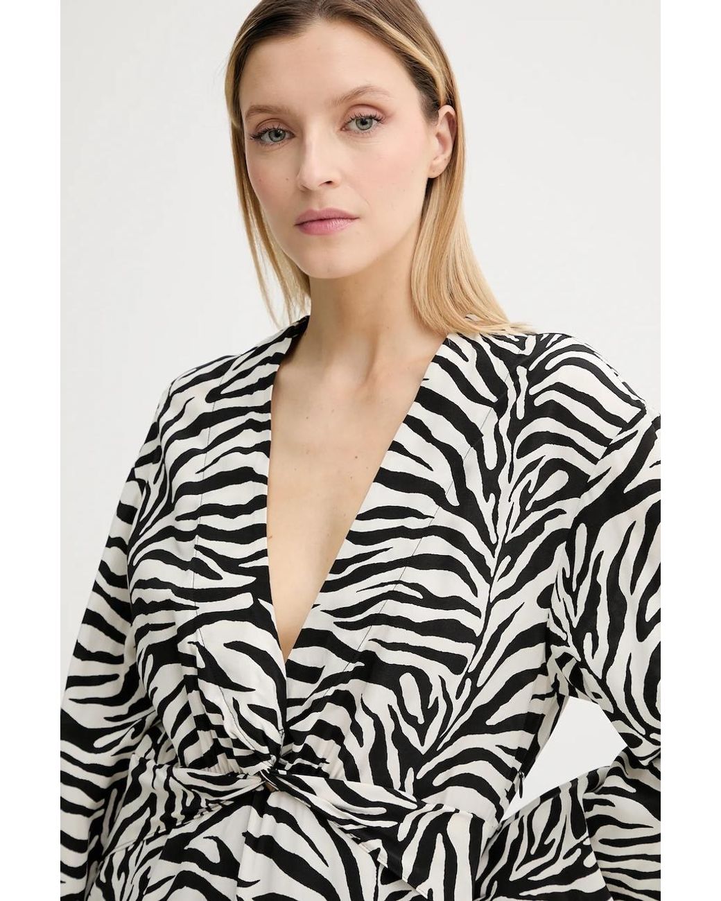 Vestito di Gestuz in White