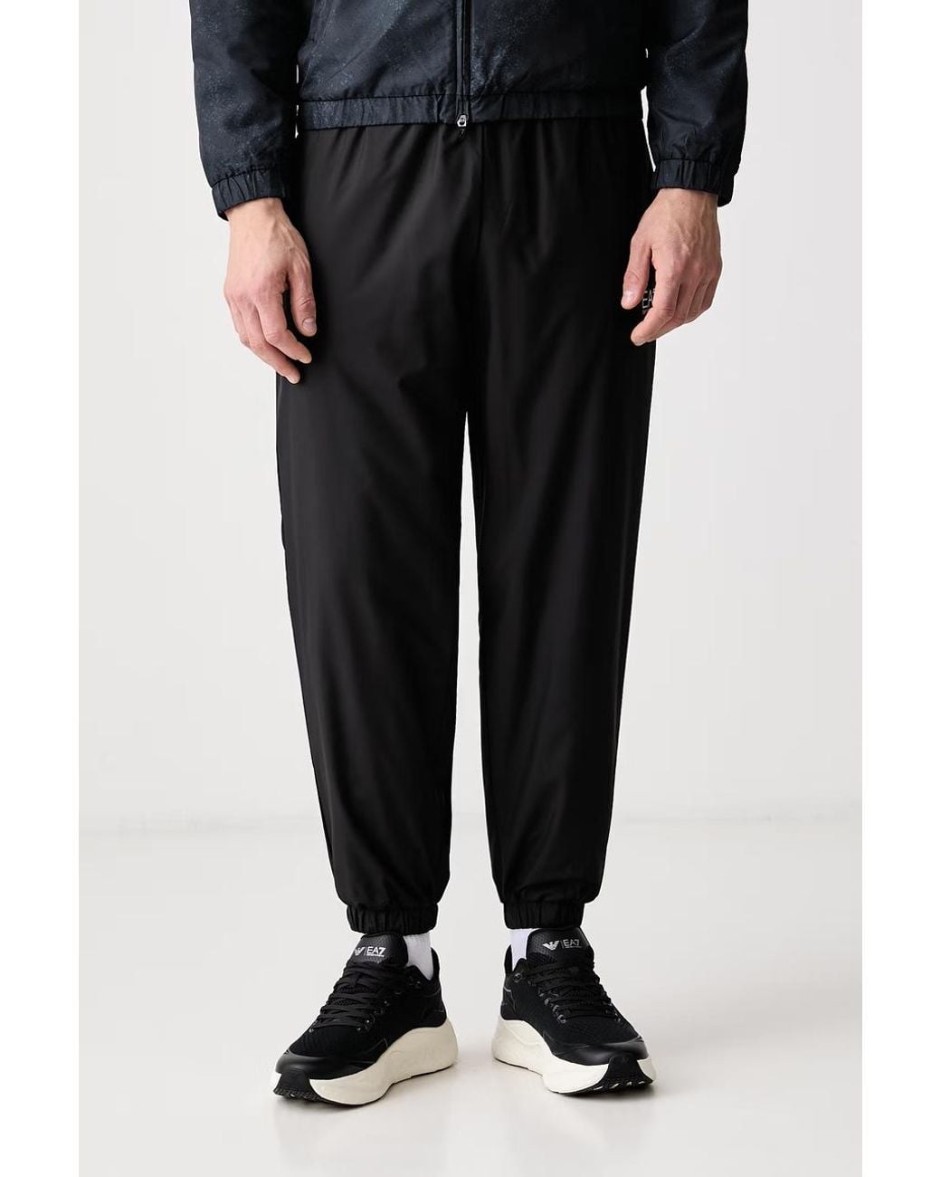 Set Di Tuta Da Uomo di EA7 in Black da Uomo