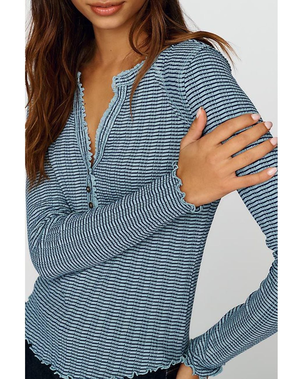 Pilcro Gray Long-Sleeve Ruffled Lace-Trim Top