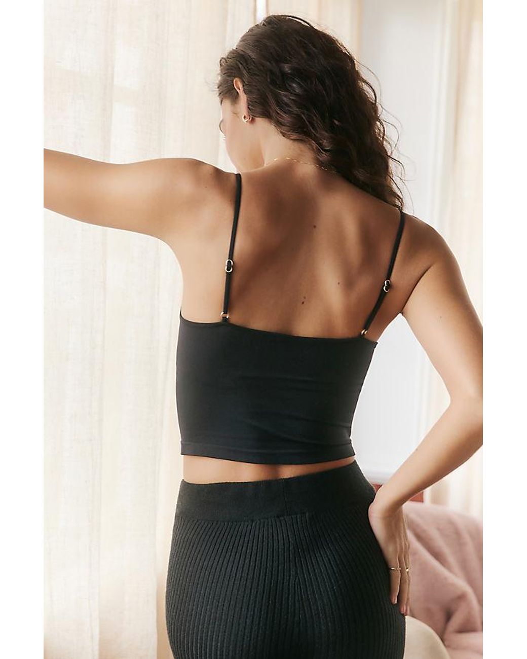 By Anthropologie Black The Renna Seamless Strappy V-Neck Tank Top