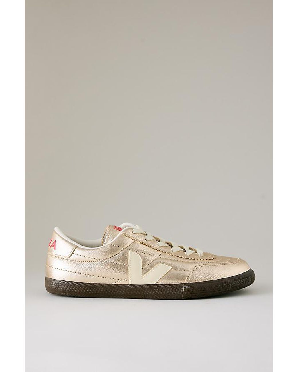 Veja Natural Panenka Trainers