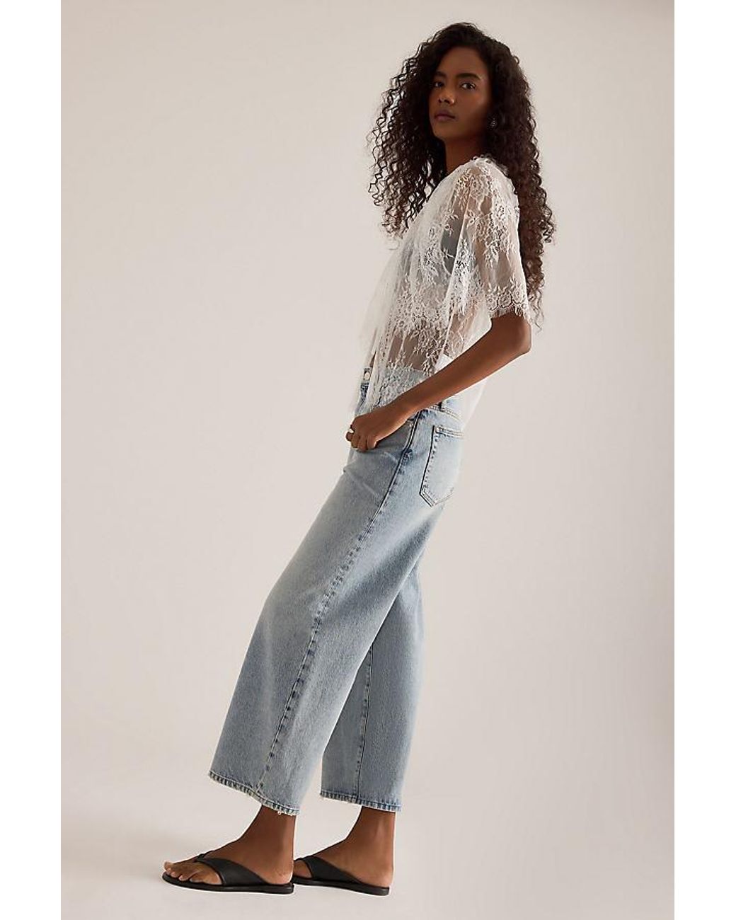 FRAME Blue The Bow Crop Jeans