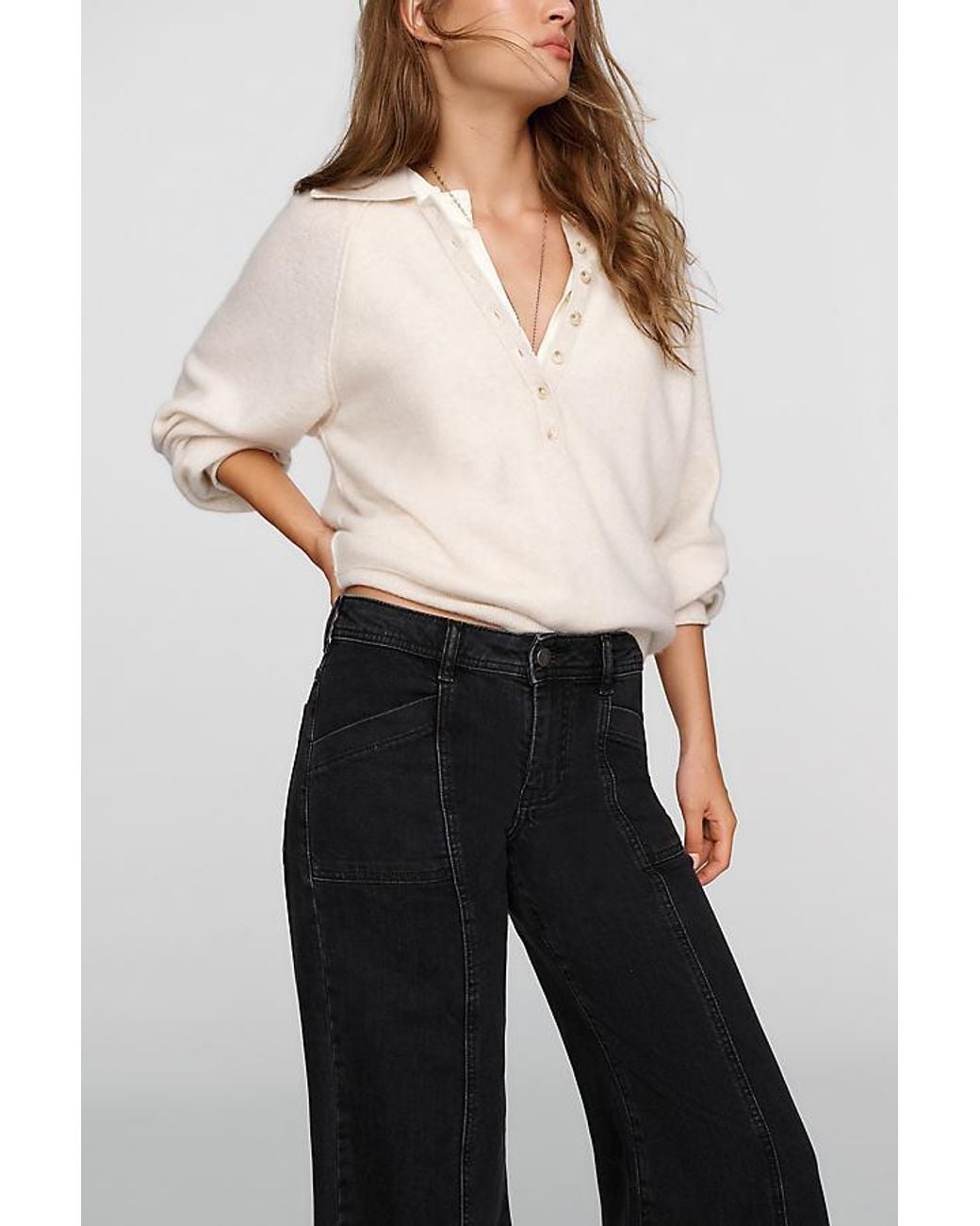 Pilcro White Nico Mid-Rise Flare Jeans