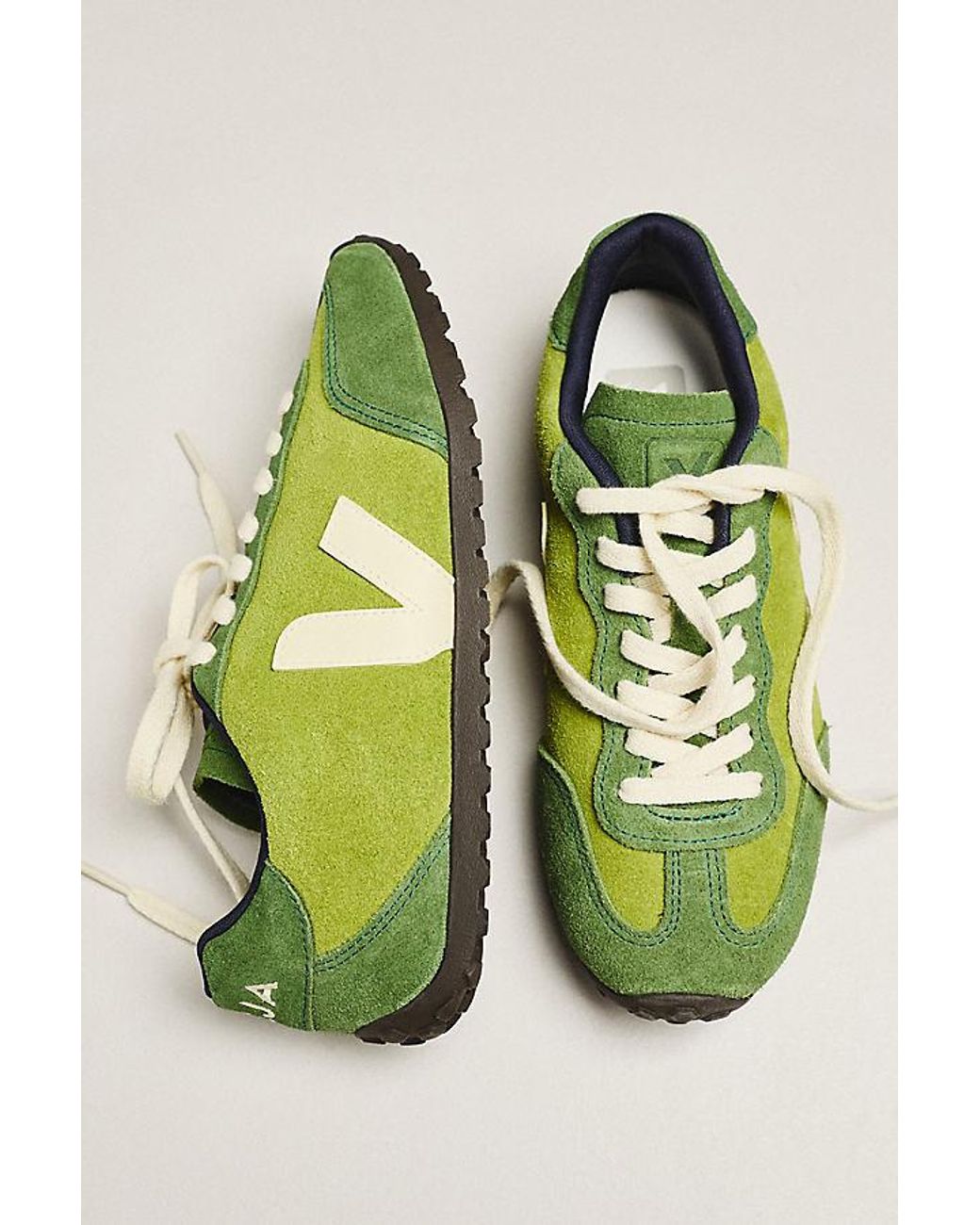 Veja Green Gt Trainers