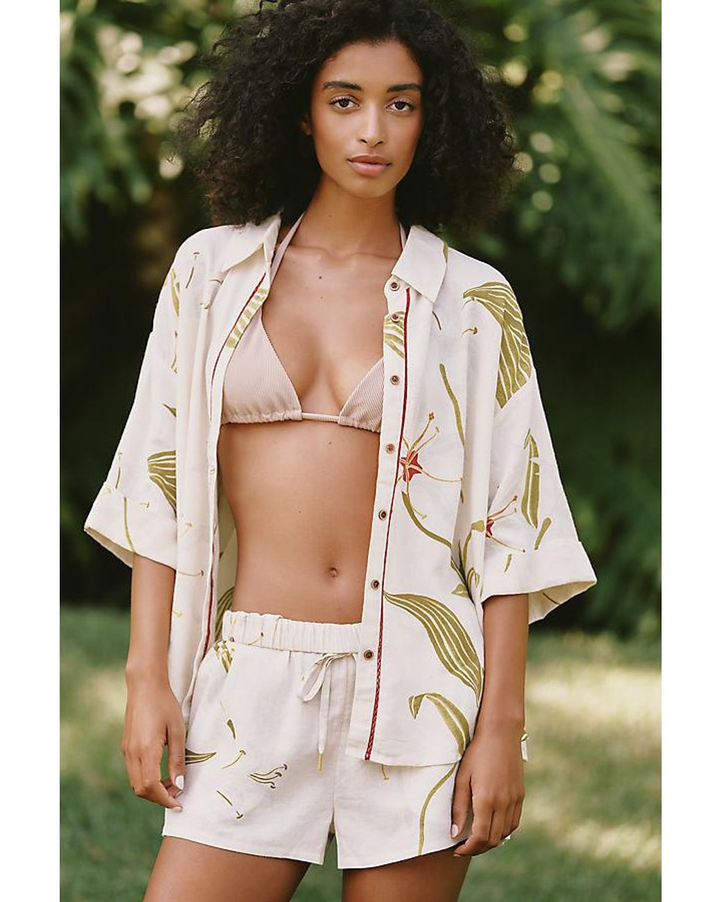 Celandine Green Linen-Blend Shorts