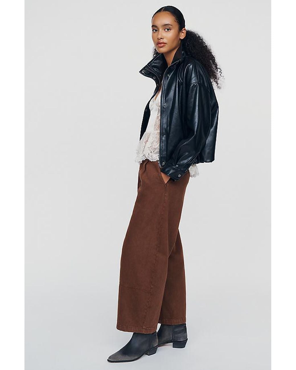 Pilcro Blue Elmira Mid-Rise Pleated Bow Barrel Jeans