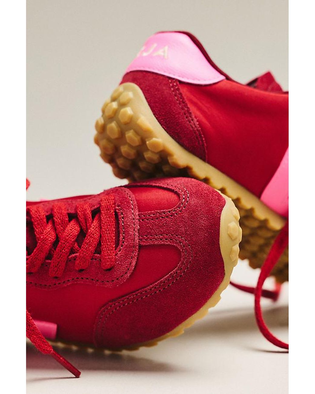 Veja Red Gt Trainers