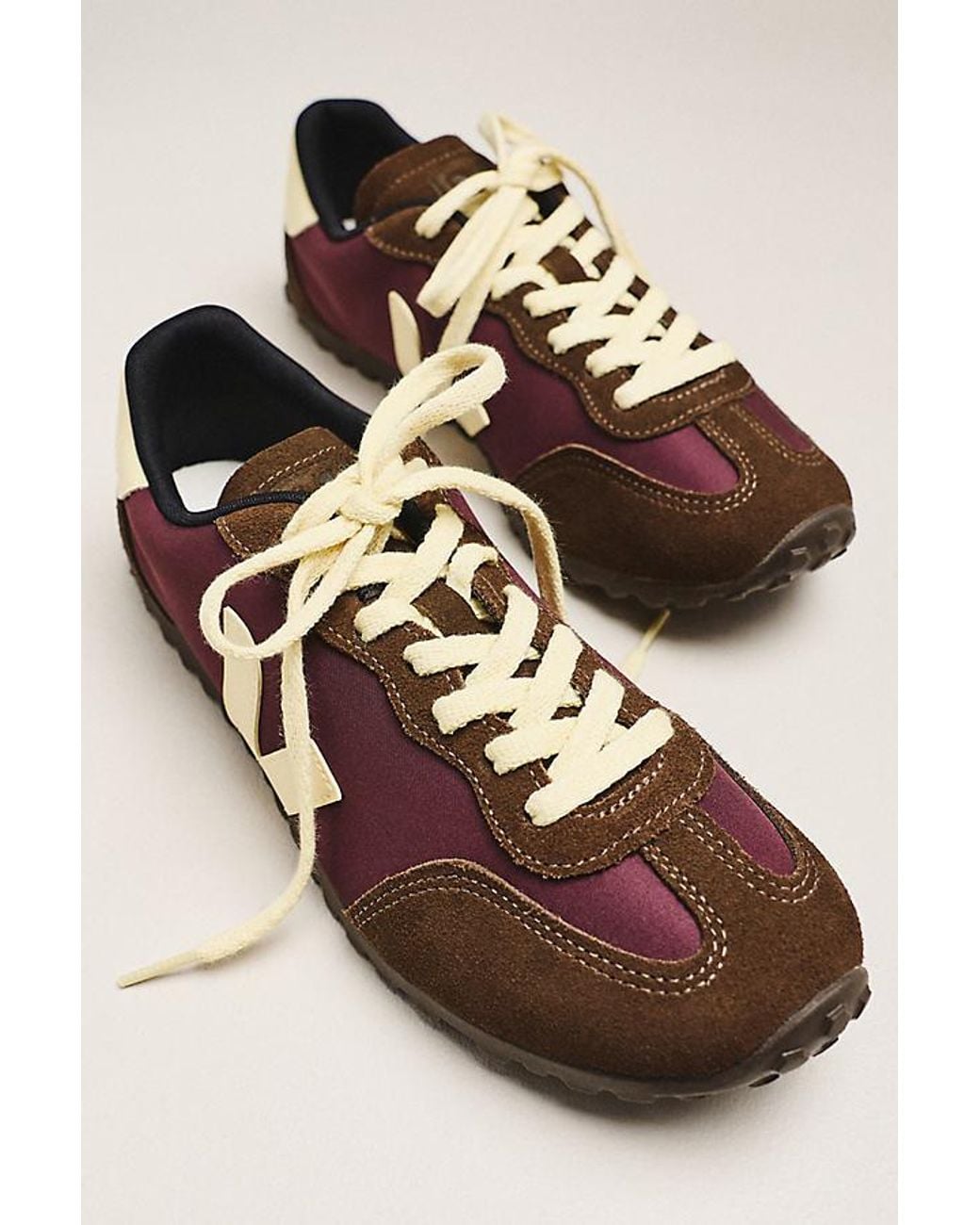 Veja Brown Gt Trainers