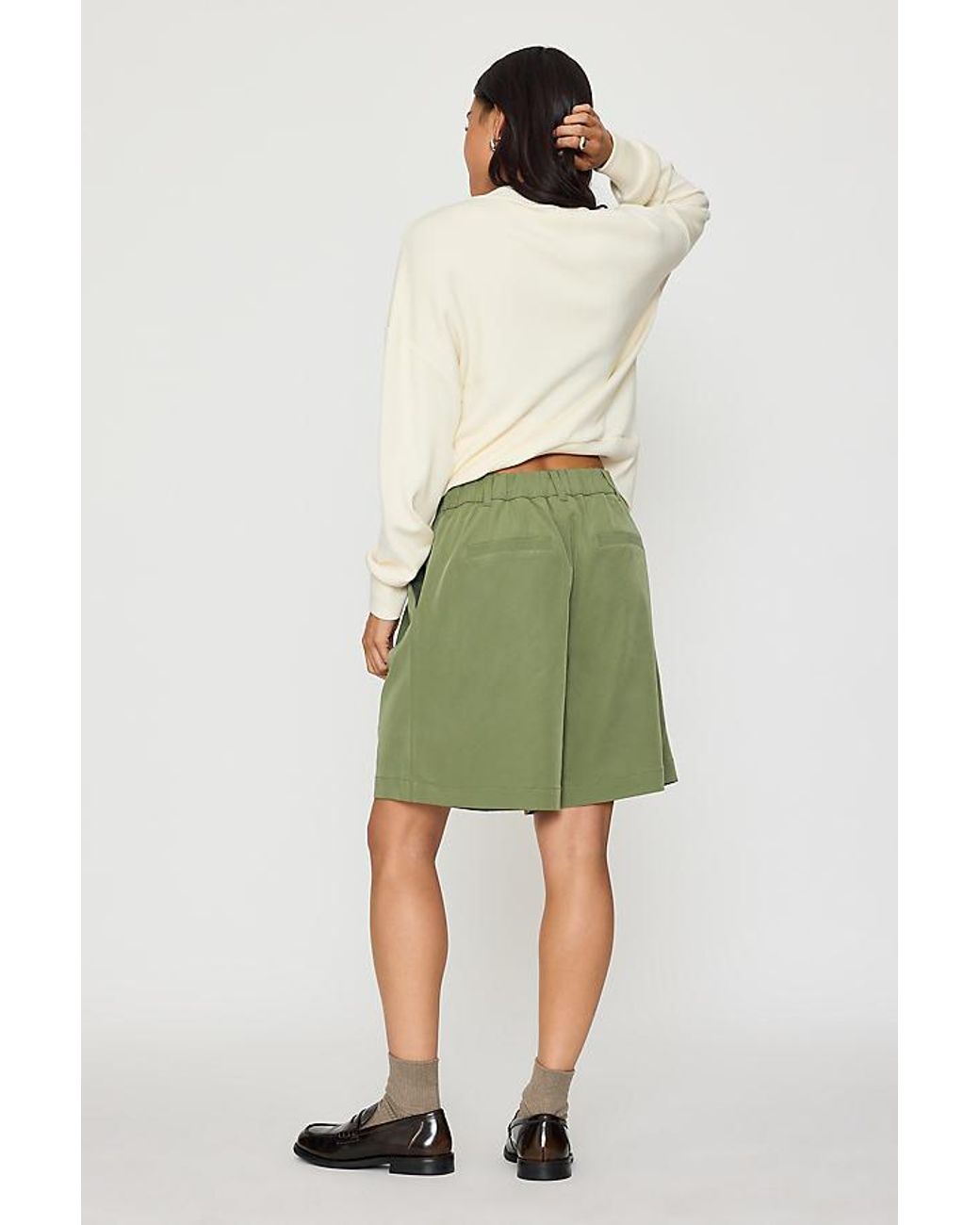 Varley Green Phelan Long Shorts