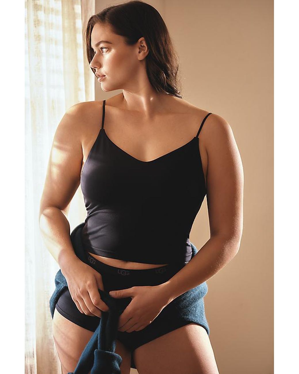 By Anthropologie Black The Renna Seamless Strappy V-Neck Tank Top