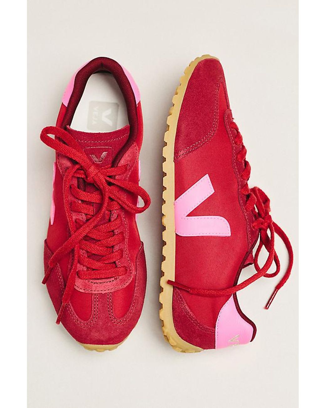 Veja Red Gt Trainers