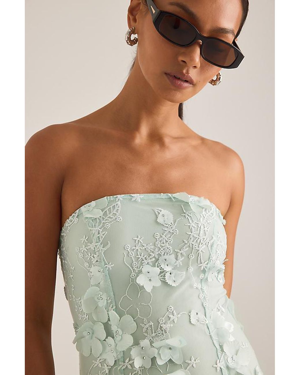 OperaSPORT Natural Naya 3D Floral Strapless Midi Dress