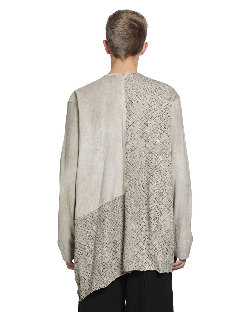 Ziggy Chen Gray Screen Print V-Neck Long Sleeve T-Shirt for men
