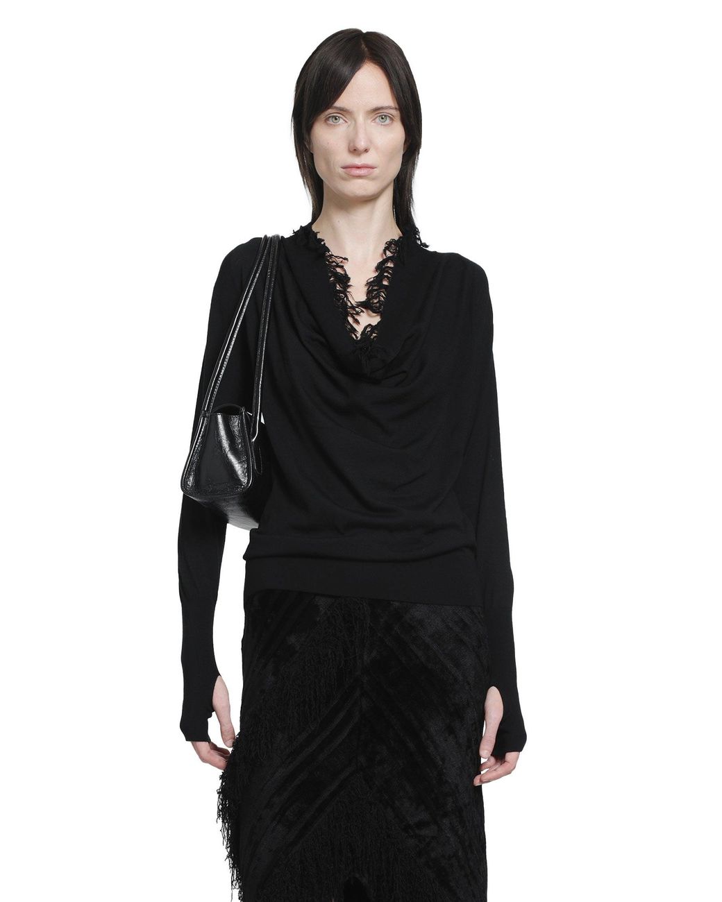 YA YI Black Cuenca Sweater