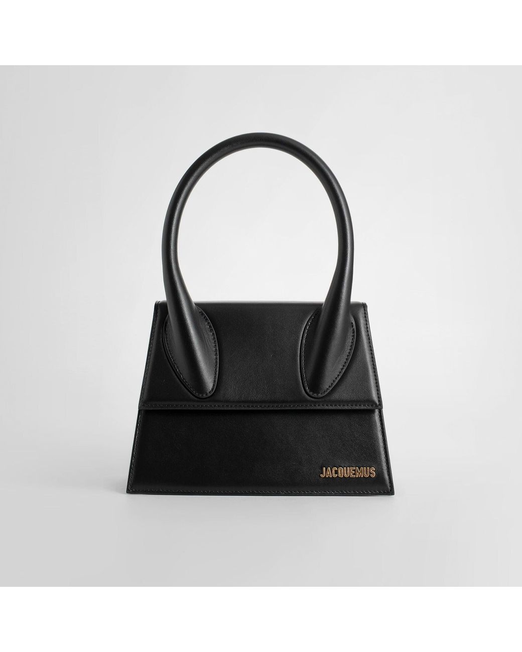 Jacquemus Top Handle Bags in Black | Lyst