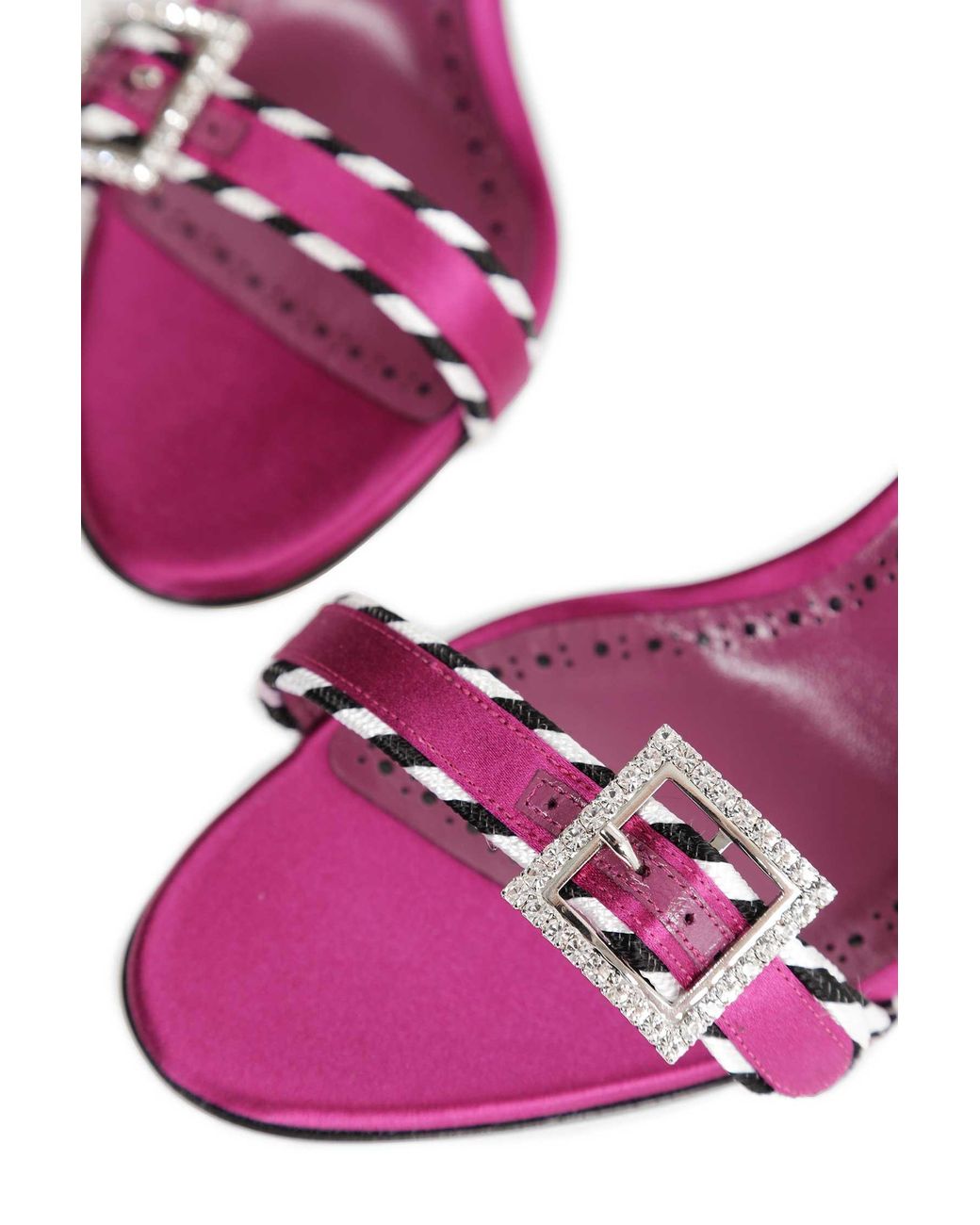 Manolo Blahnik Pink Sumbasan Sandals 090