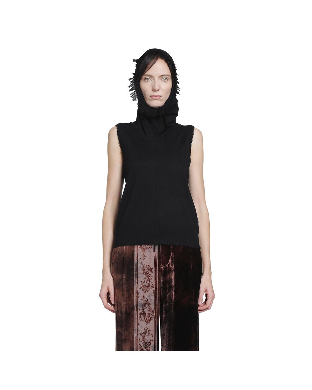 YA YI Black Runa Wool Vest
