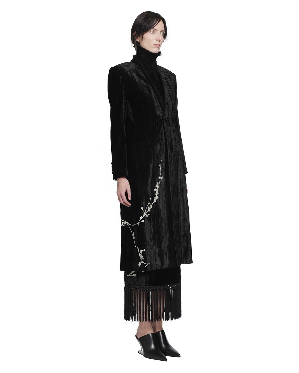 YA YI Black Bodhi Embroidery Coat