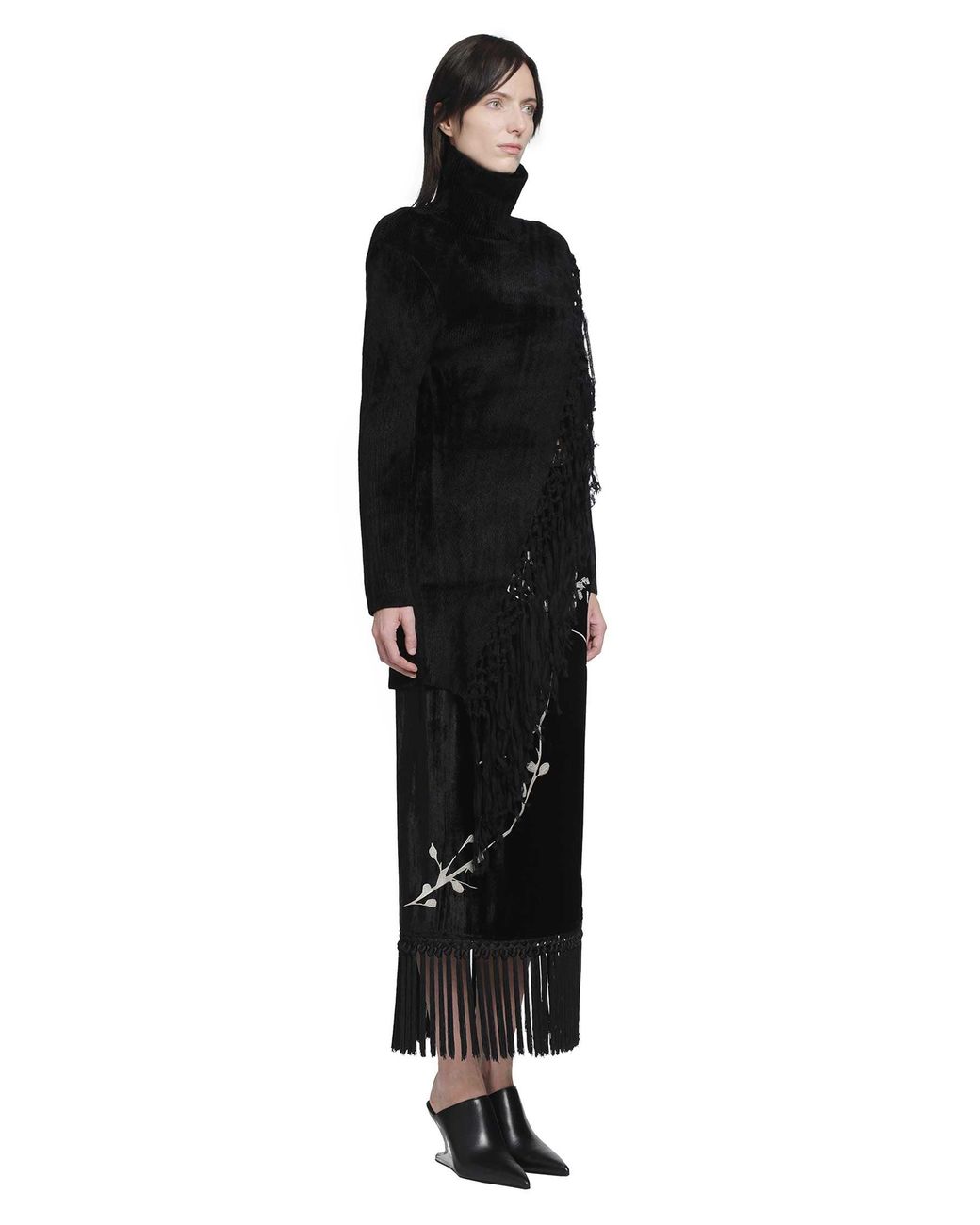 YA YI Black Mantra Fringe Turtleneck Sweater