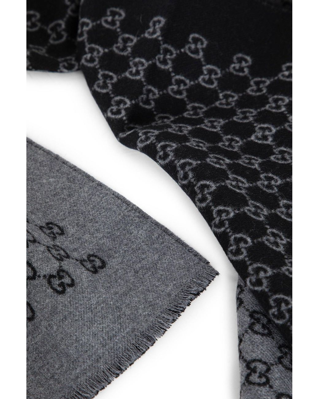 Gucci Gray Double Jacquard Gg Wool Scarf for men