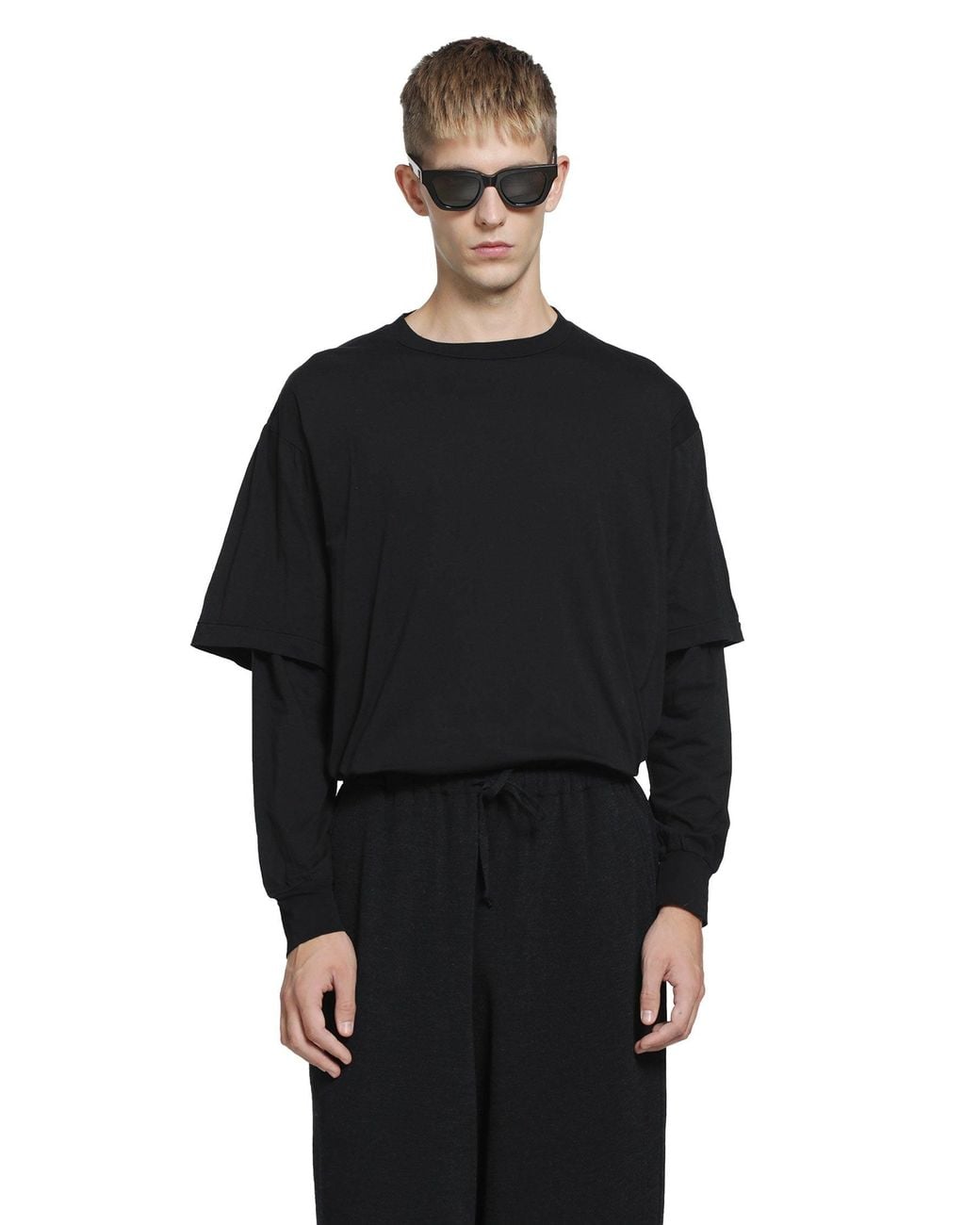Comoli Black Thin Cotton Layered T-Shirt for men